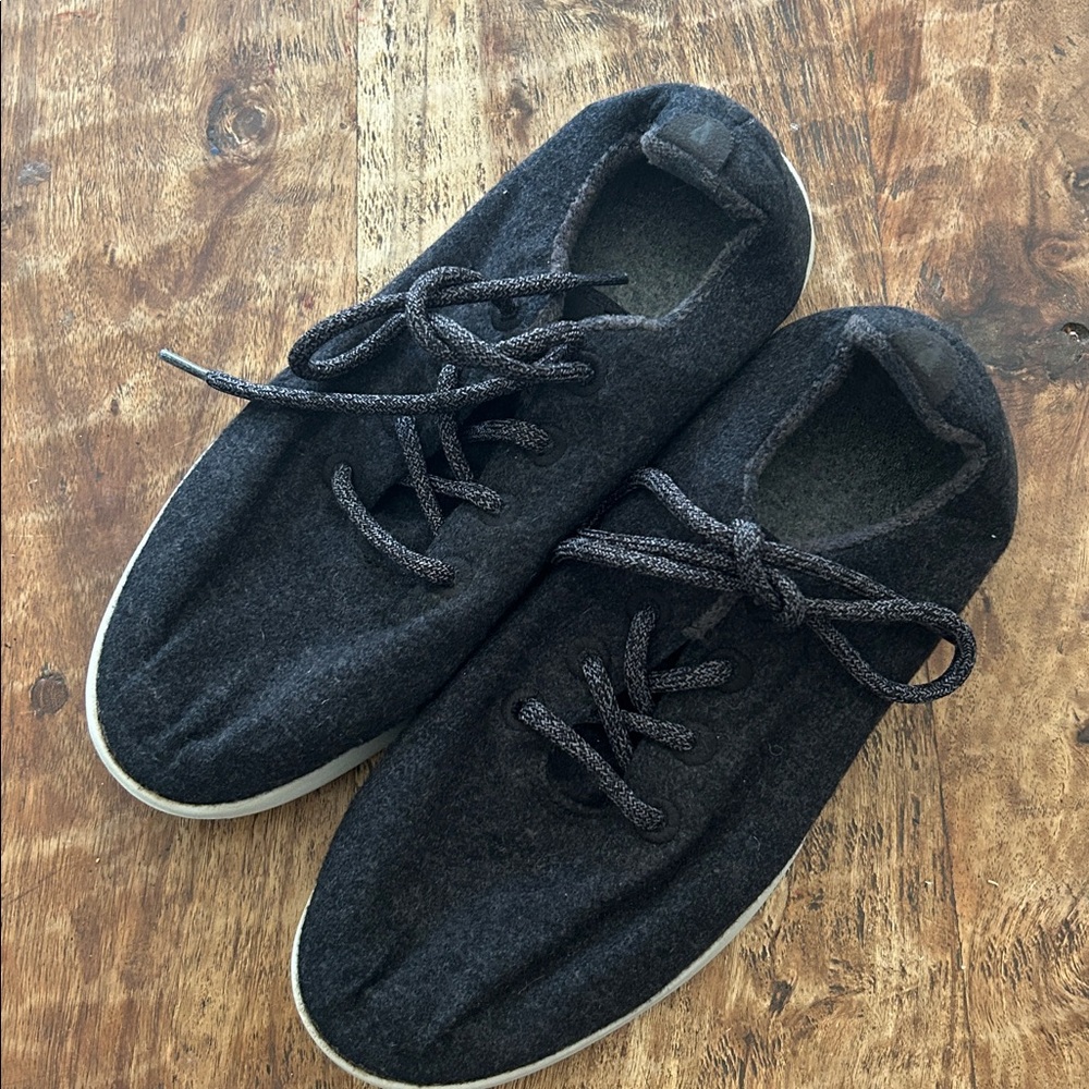 Allbirds Wool Runners - Picture 2 of 2